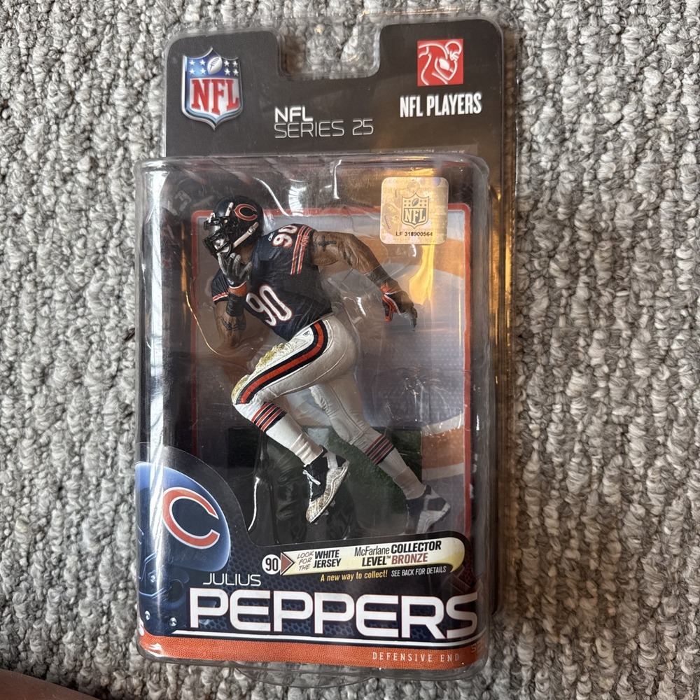 NEW Chicago Bears McFarlane NFL Series 25 Figure Julius Peppers Dark Jersey New